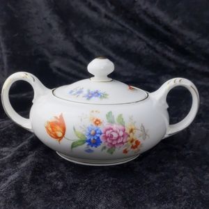 Bohemia floral Czechoslovakia Cecil sugar bowl